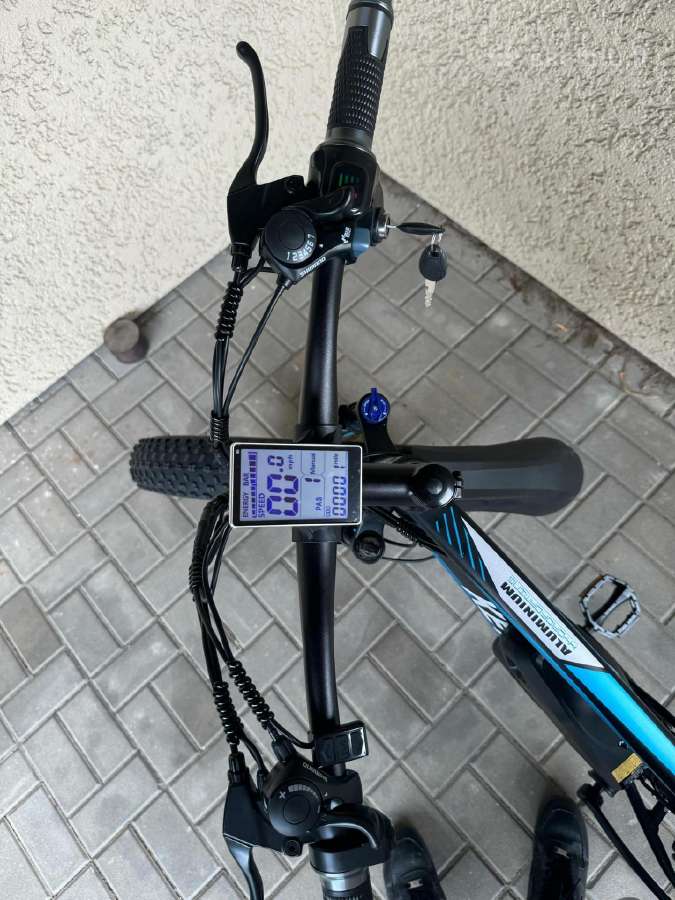 72V 2000W Fat Tire E-Bike mit Dualmotor & 23Ah Akku